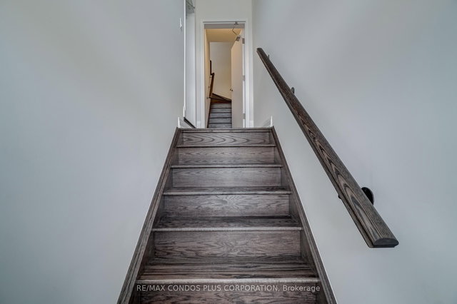 upper - 4 Wild Rose Gardens