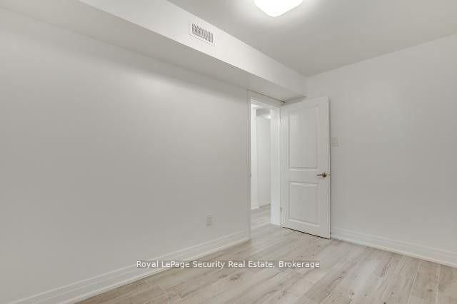 148 Portland Street, Unit Lower - Photo 11