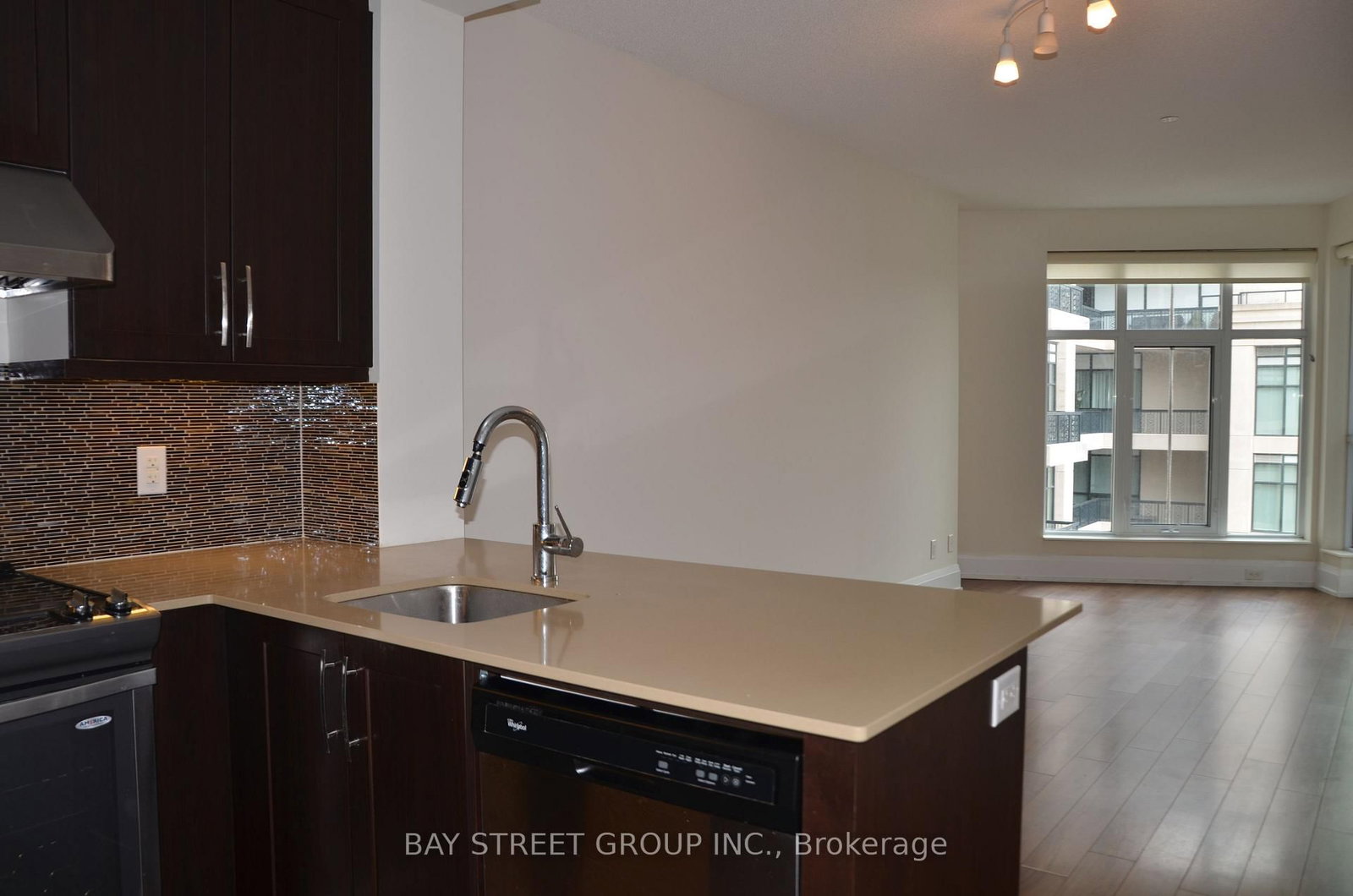 1 Old Mill Drive, Unit 802 - Photo 7