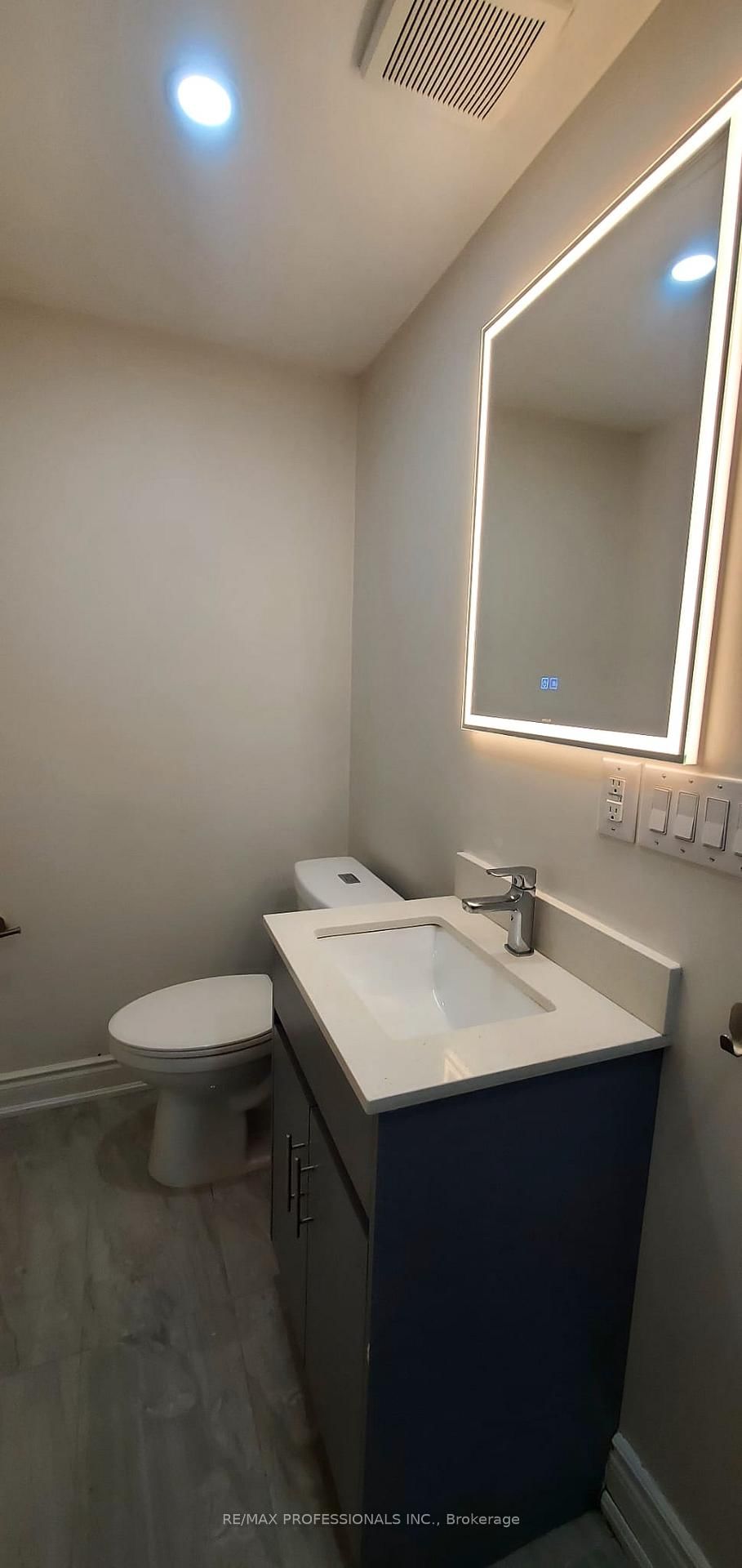 851 Clemens Crescent, Unit BSMT - Photo 12