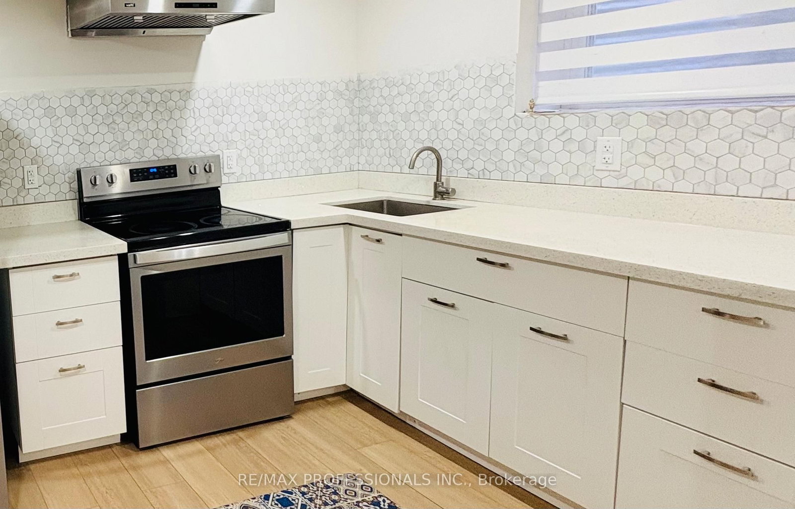 851 Clemens Crescent, Unit BSMT - Photo 8