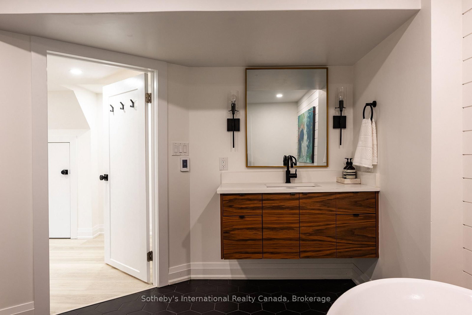 Detached House for sale at 71 North Forster Park Drive, Oakville, Ontario, L6K 1Z4 - Central - MLS: W13021096