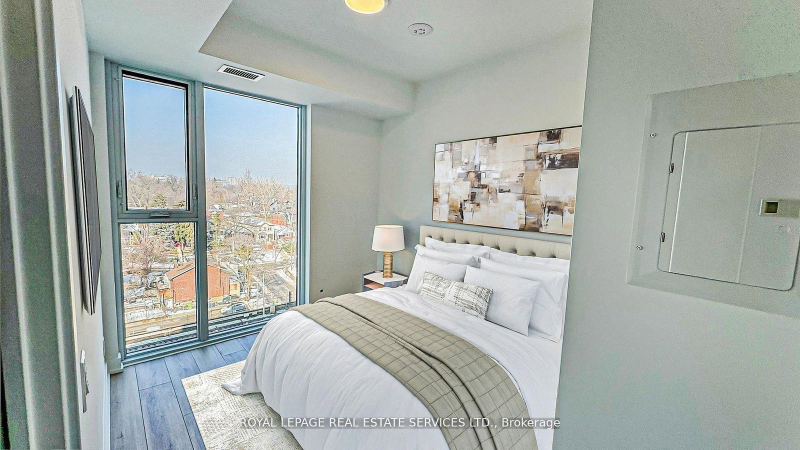 1660 Bloor Street W, Unit 401 - Photo 8