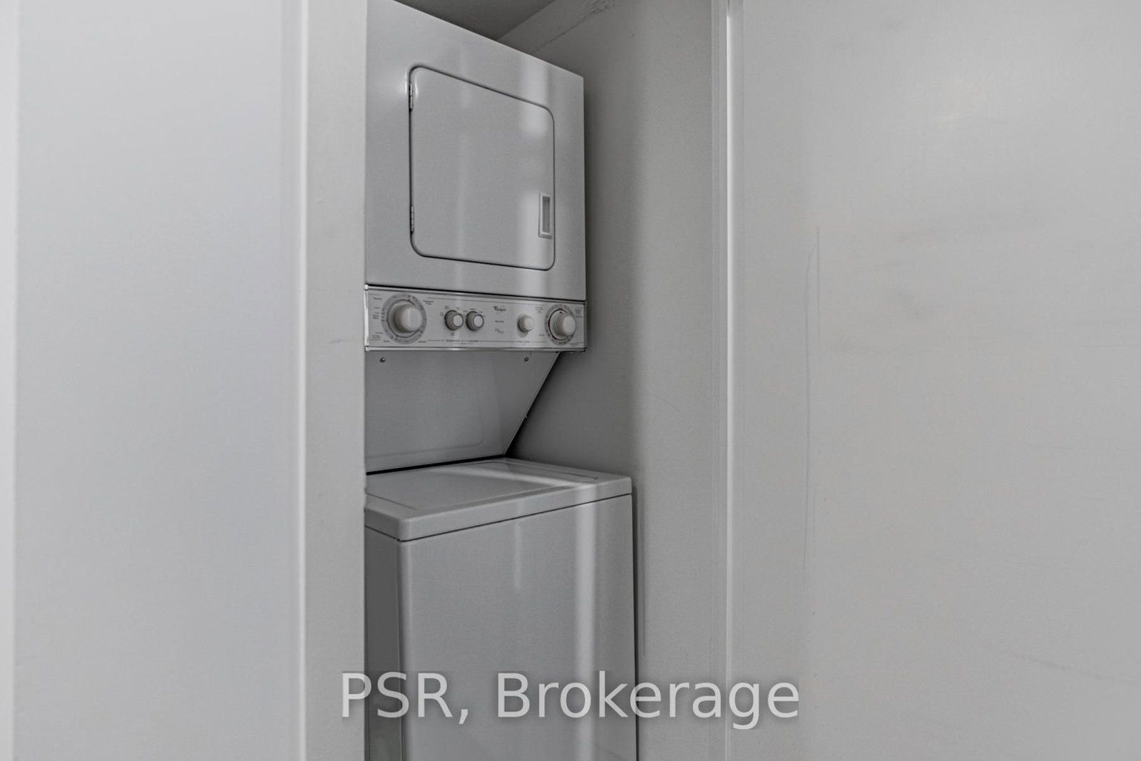 38 Joe Shuster Way, Unit 201 - Photo 11