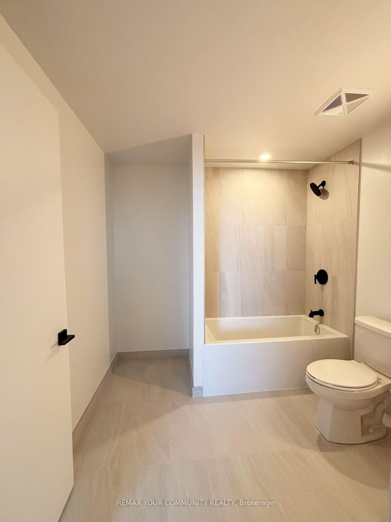 1185 Dupont Street, Unit 807 - Photo 8