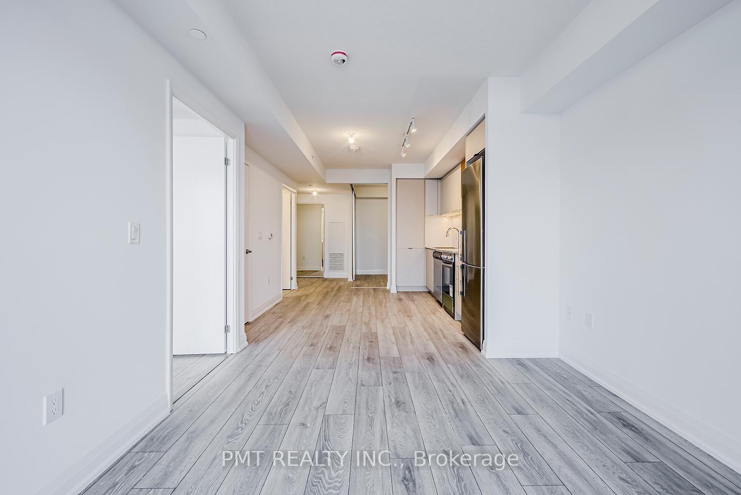 30 Gibbs Road, Unit 2001 - Photo 12