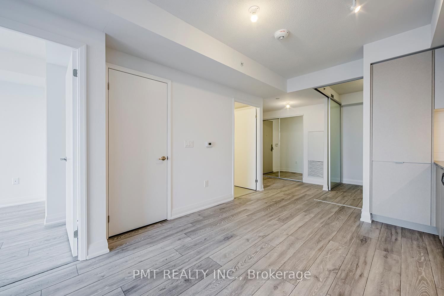 30 Gibbs Road, Unit 2001 - Photo 17