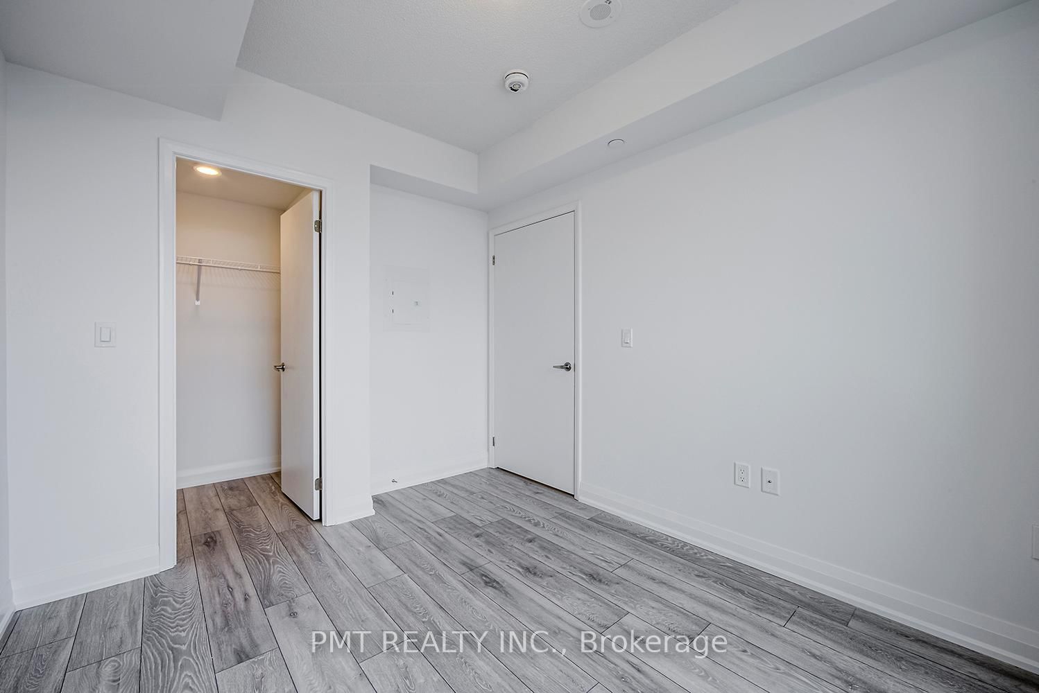 30 Gibbs Road, Unit 2001 - Photo 21