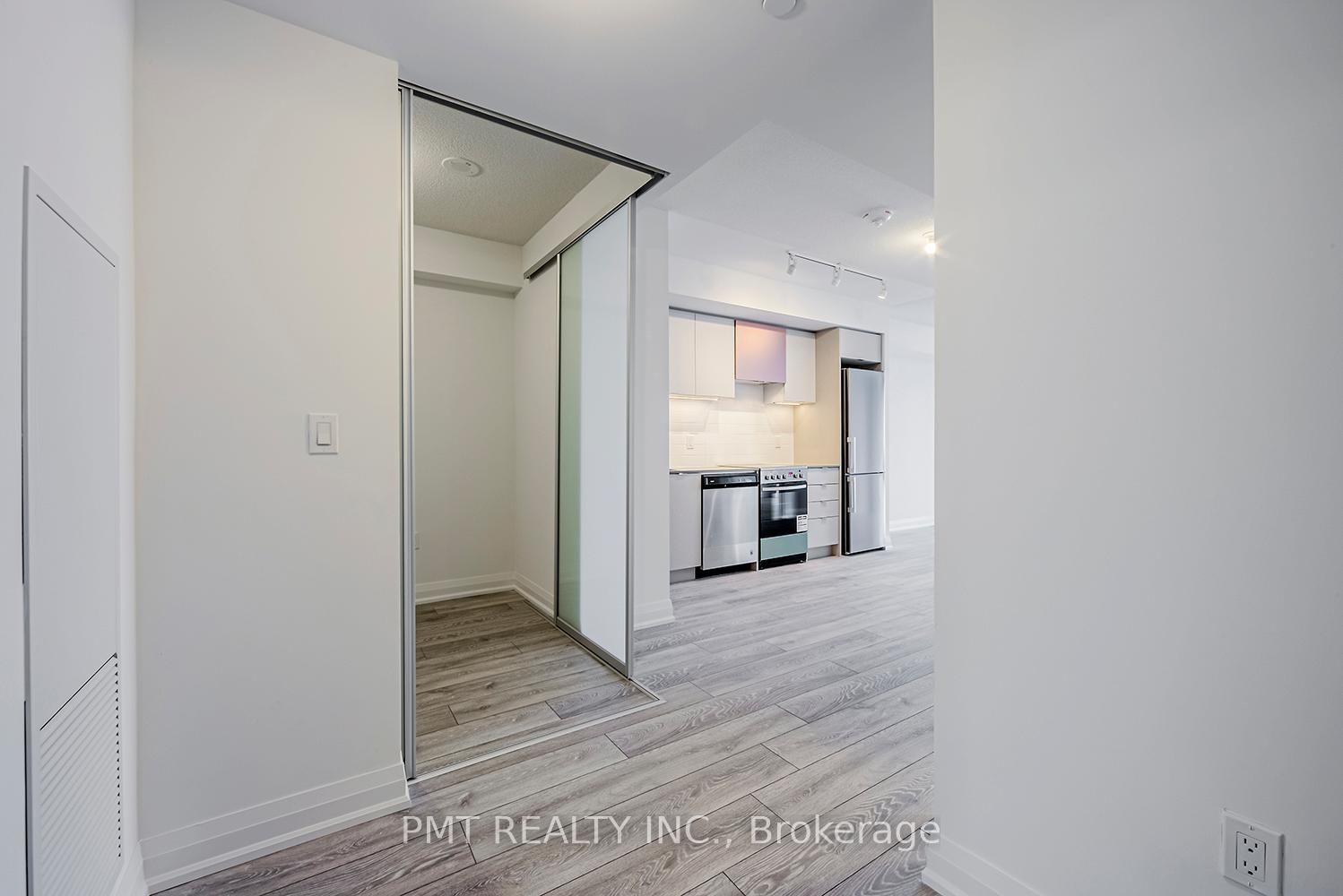 30 Gibbs Road, Unit 2001 - Photo 3