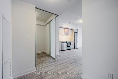 Unit 2001 — 30 Gibbs Road — photo 3