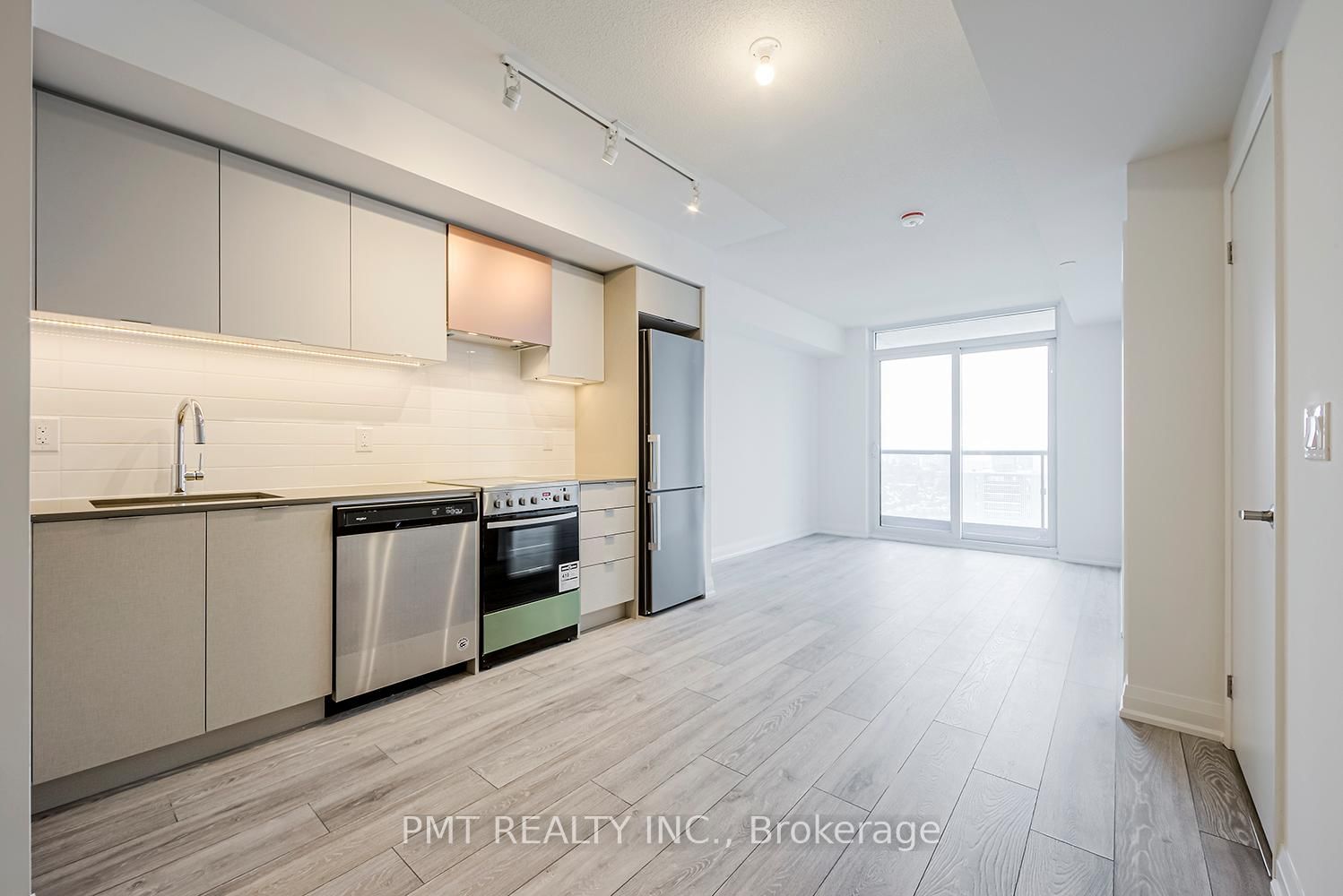 30 Gibbs Road, Unit 2001 - Photo 4