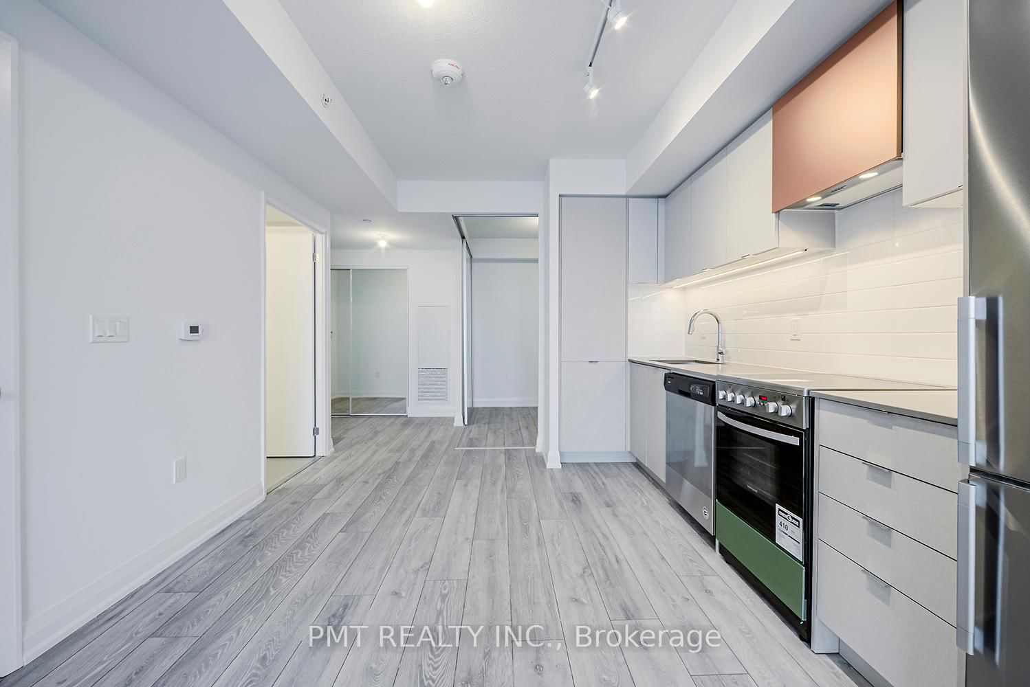 30 Gibbs Road, Unit 2001 - Photo 9