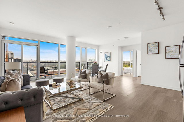 907 - 859 The Queensway