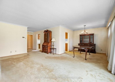 628 Shenandoah Drive • Mississauga, ON photo 9
