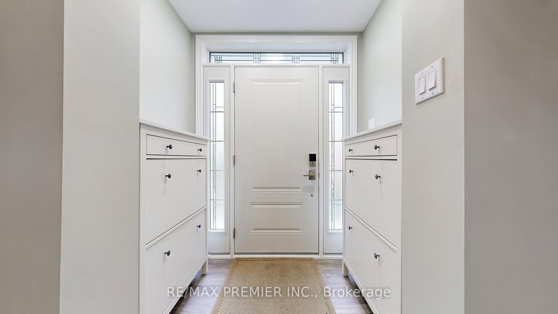 9 Tilden Cres, Toronto, M9P 1V6 | Image 3