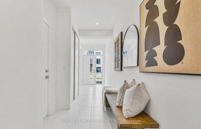 3058 Trailside Dr | Oakville | Image