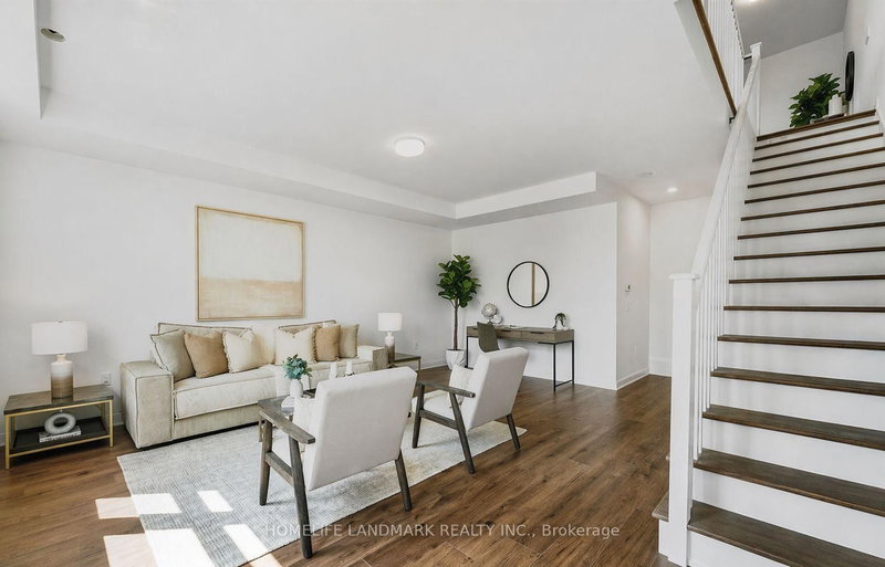 3058 Trailside Dr, Oakville, L6M 4M2 | Image 3