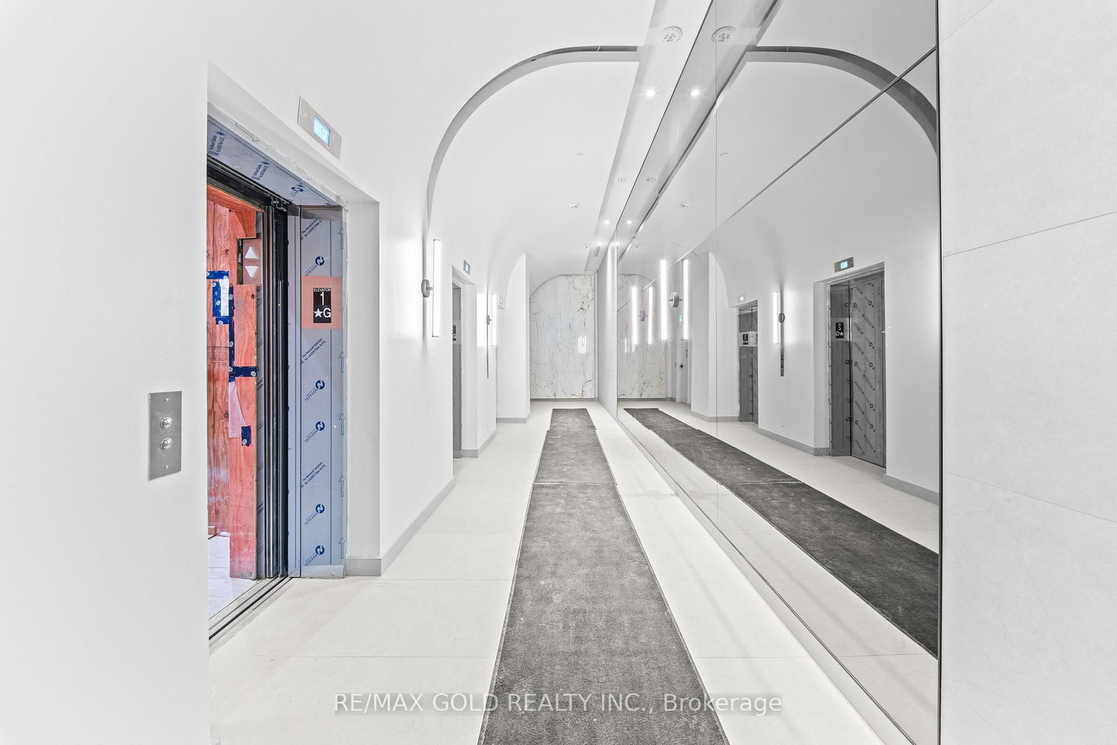 2075 Lakeshore Road, Unit 214 - Photo 16