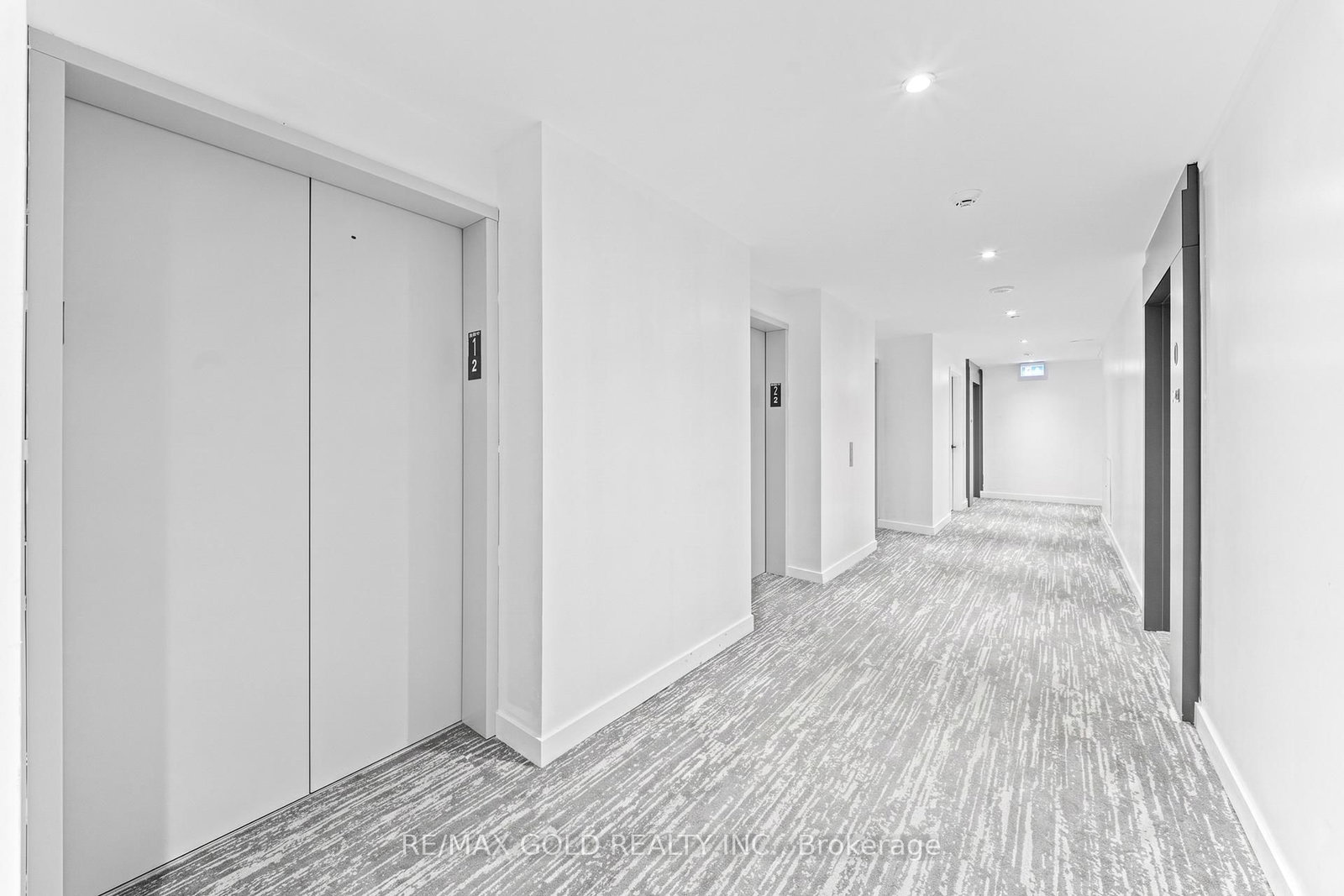 2075 Lakeshore Road, Unit 214 - Photo 17