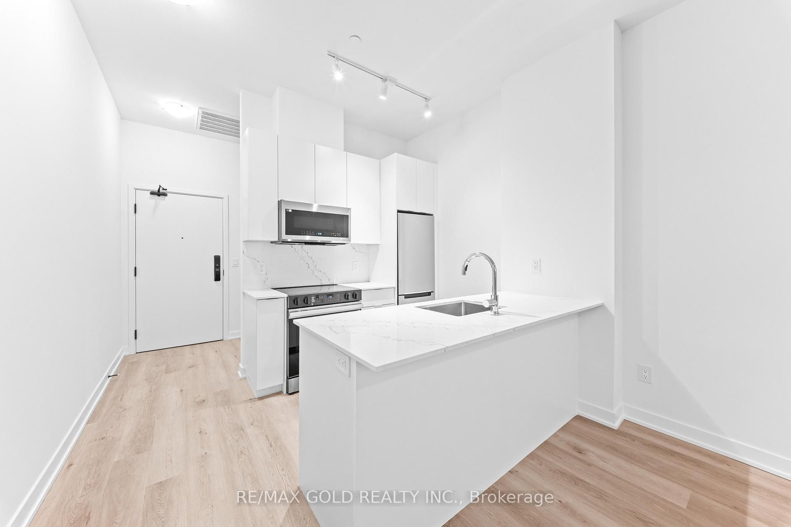 2075 Lakeshore Road, Unit 214 - Photo 24