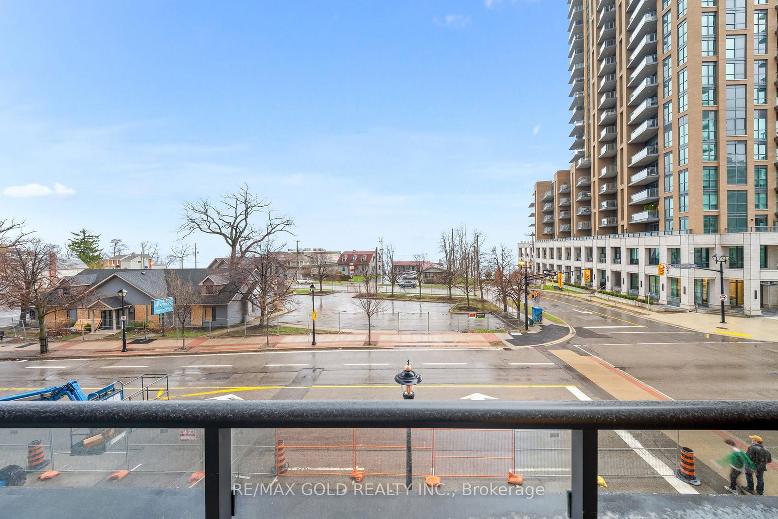 2075 Lakeshore Road, Unit 214 - Photo 39