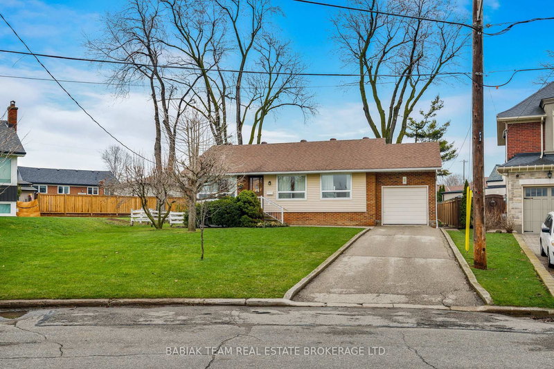 9 Camborne Ave, Toronto, M3M 2P9 | Image 3