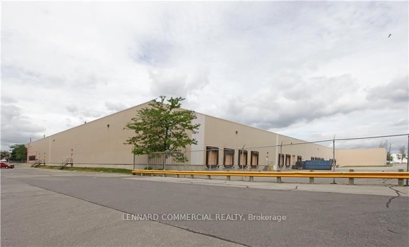 2 - 7680 Tranmere Dr, Mississauga, L5S 1K4 | Image 2