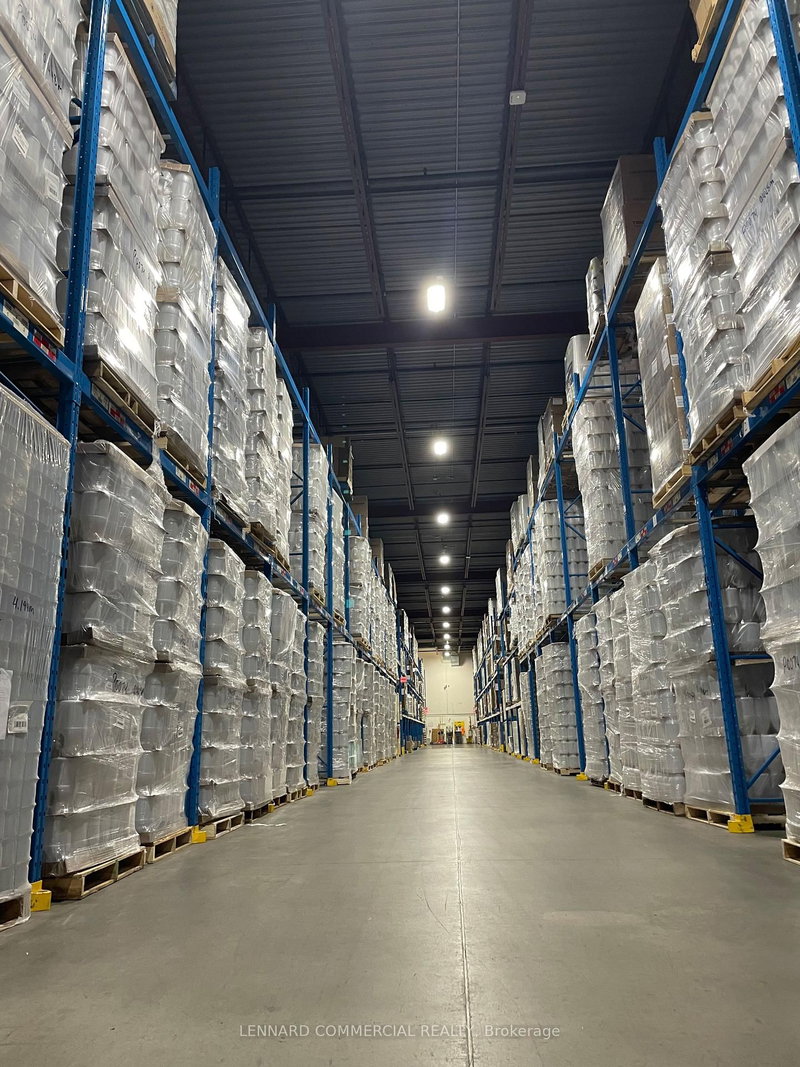 2 - 7680 Tranmere Dr, Mississauga, L5S 1K4 | Image 3