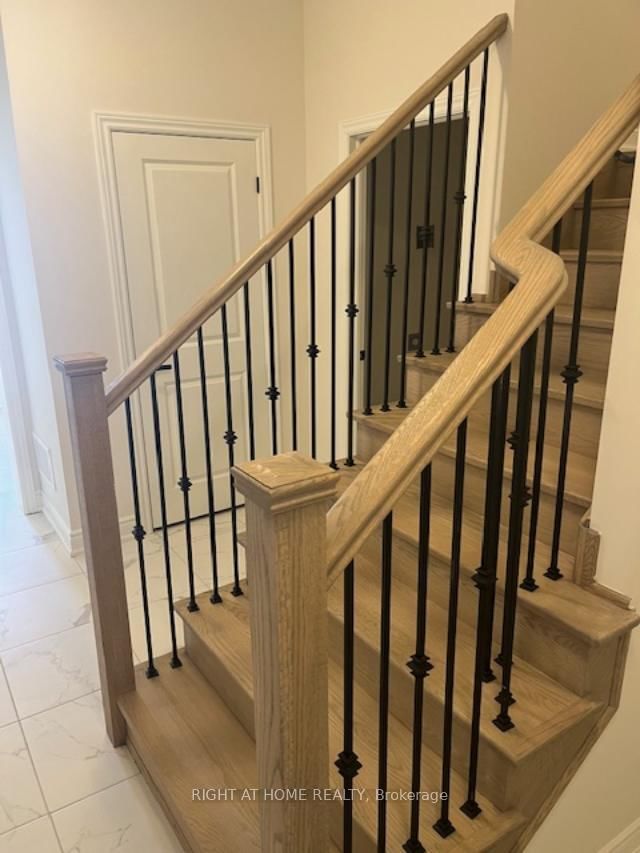 3341 SIXTH Line, Oakville, L6H 0Z8 | Image 3