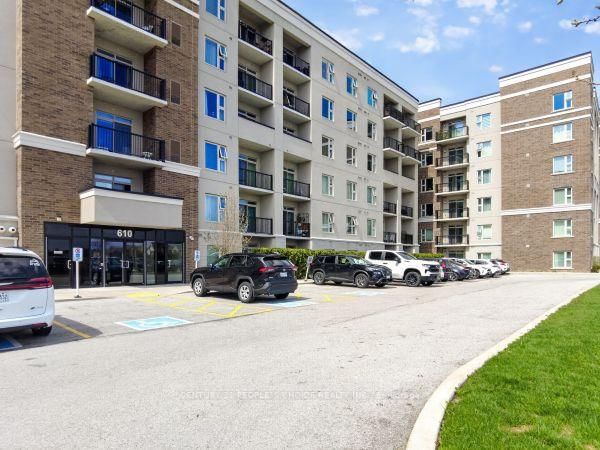 home for lease on 407-610 Farmstead Drive