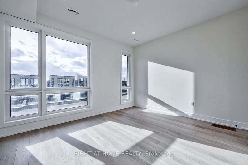 198 Mcroberts Ave, Toronto, M6E 4P5 | Image 3