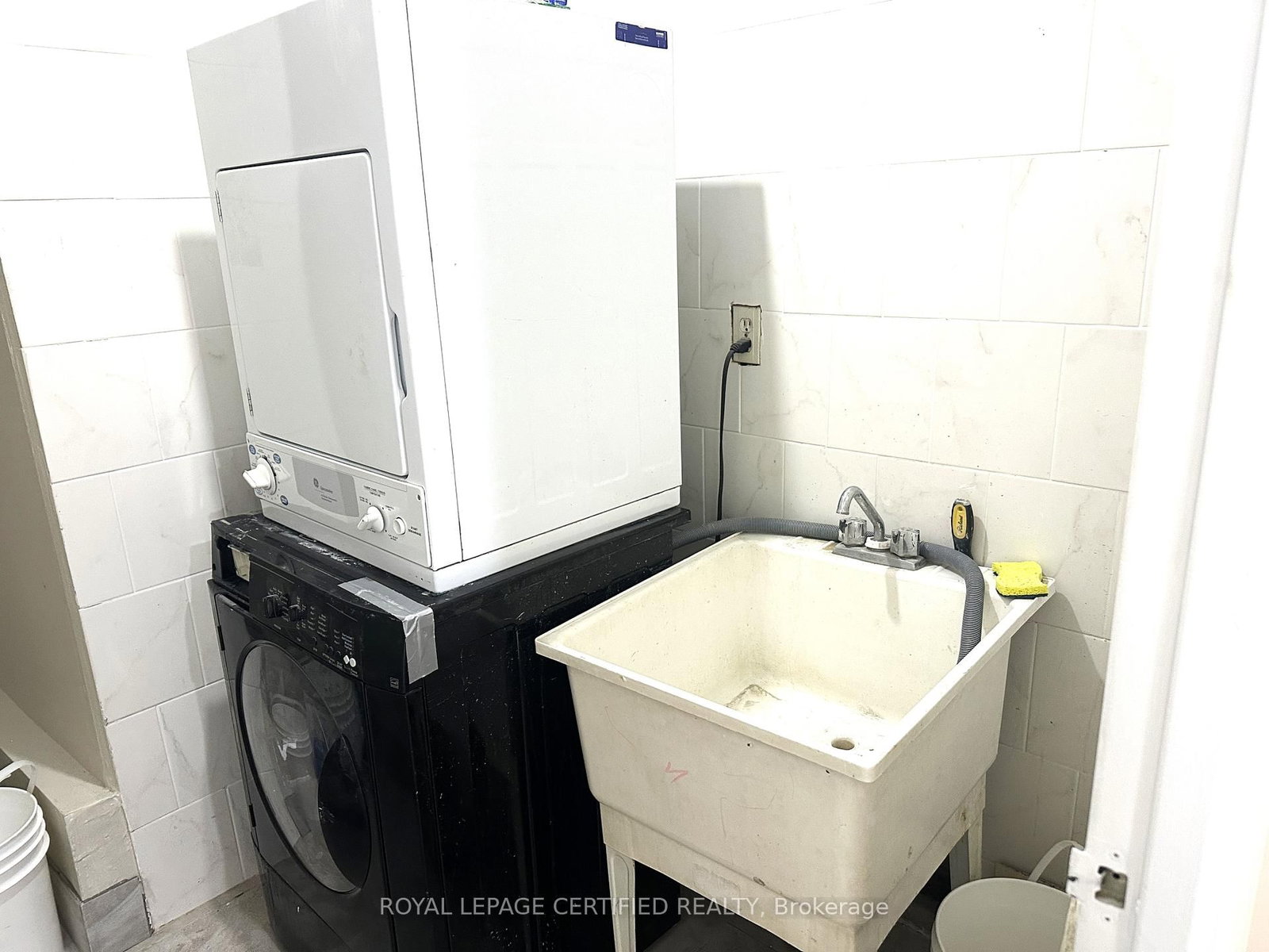 380 Dixon Road, Unit 208 - Photo 14