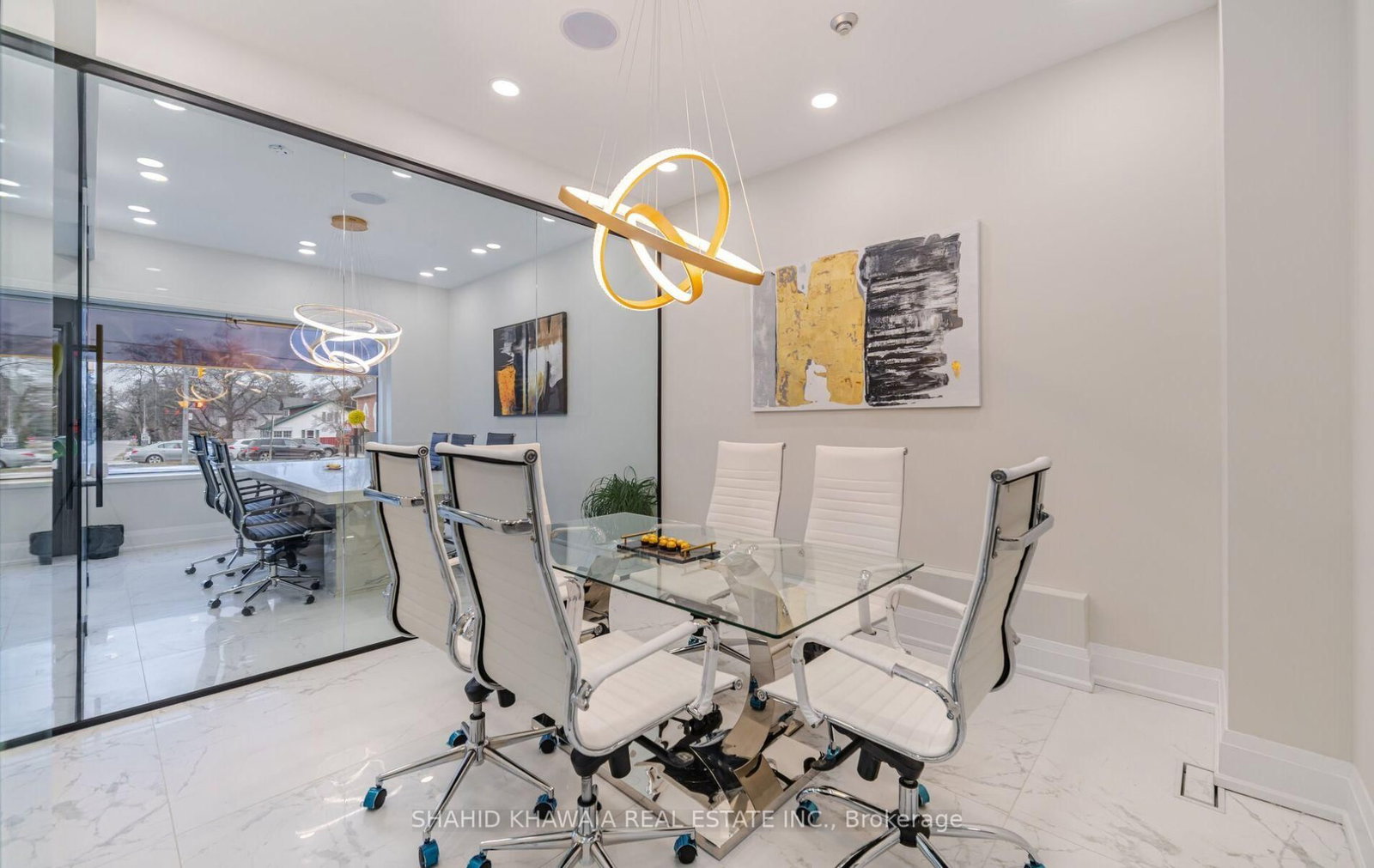 1563 Dundas Street W - Photo 13