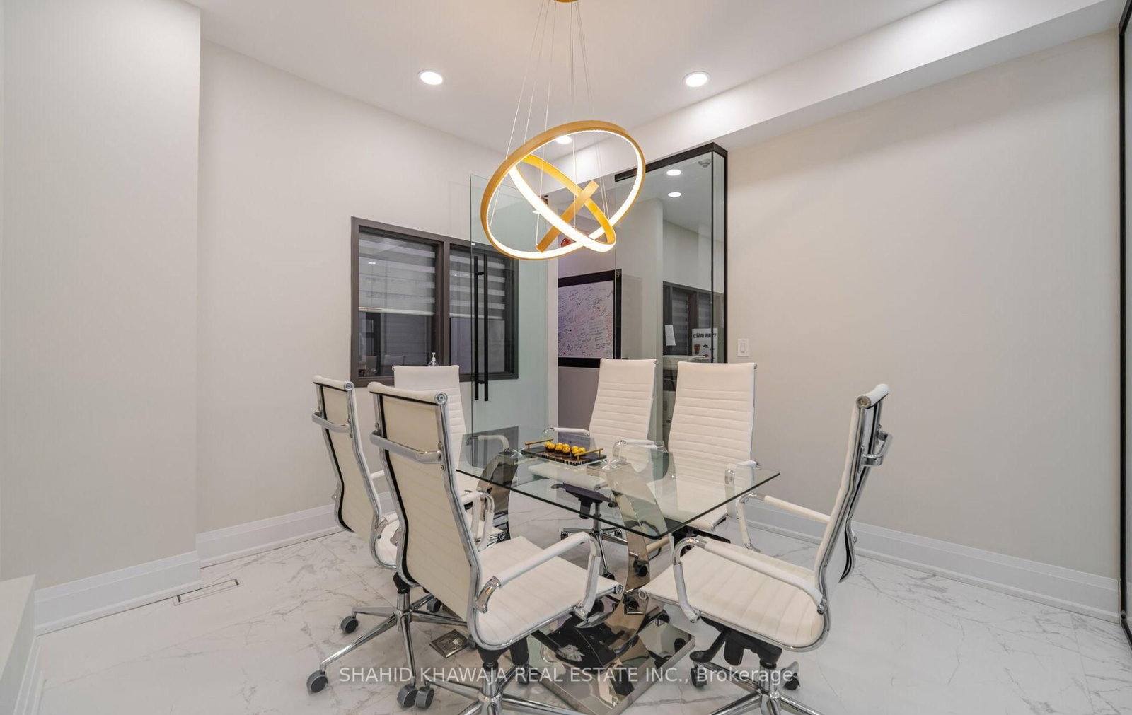 1563 Dundas Street W - Photo 14