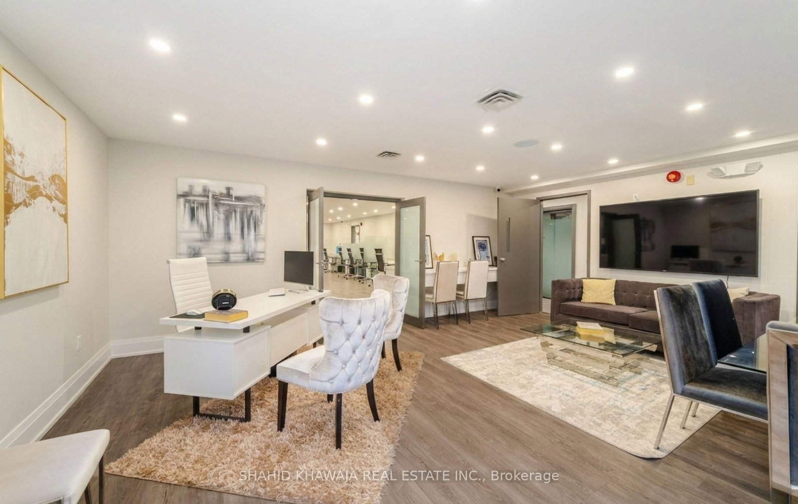 1563 Dundas Street W - Photo 34