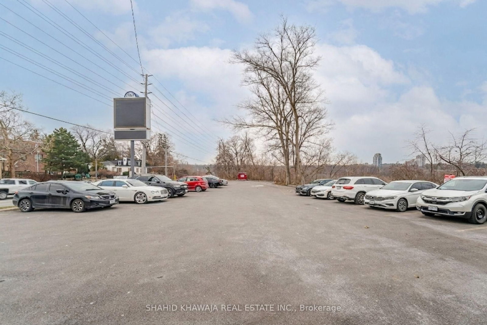 1563 Dundas Street W - Photo 40