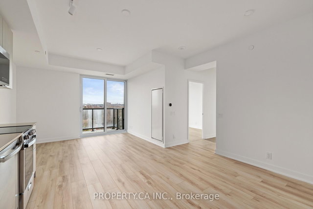 #1102 - 1660 Bloor Street W