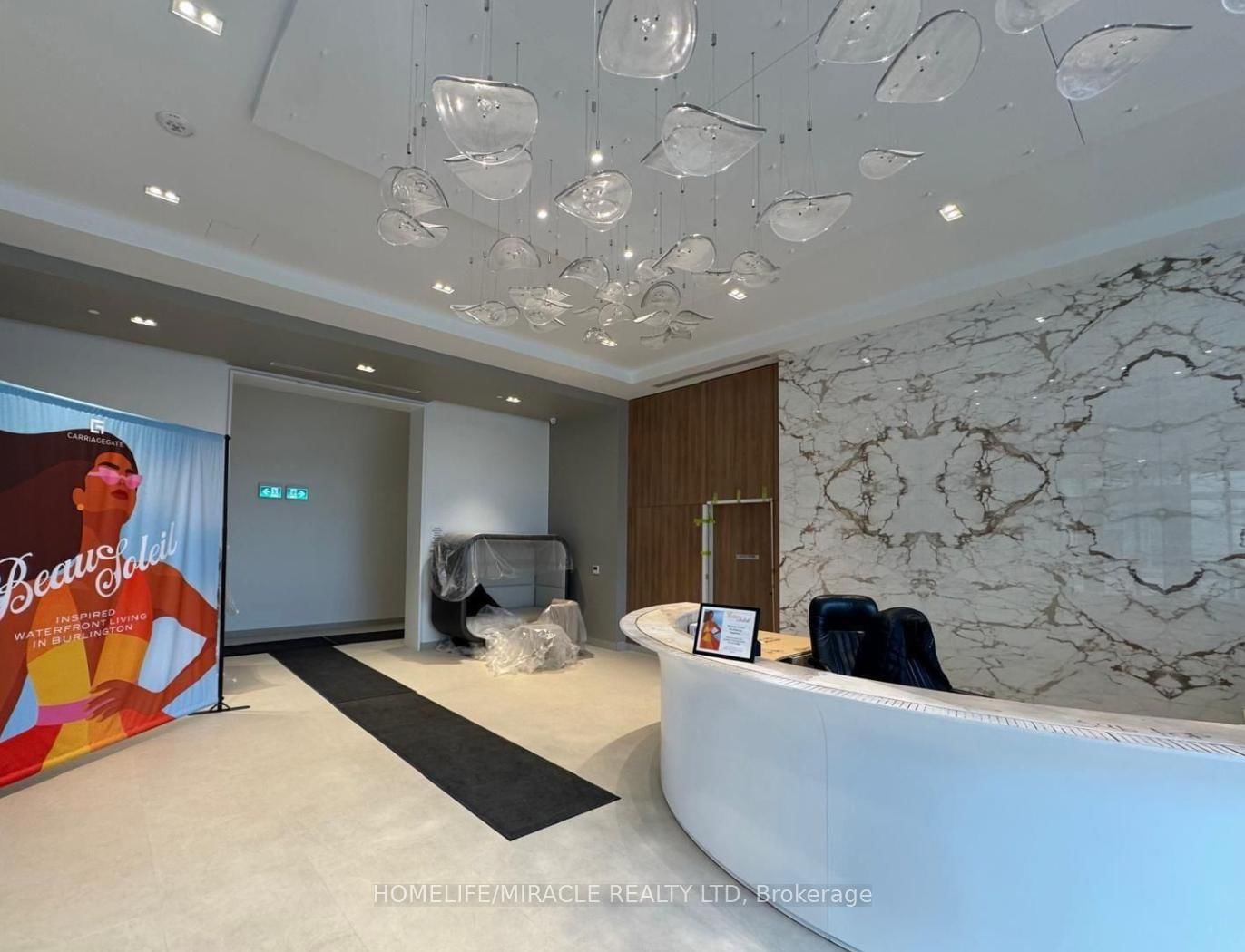 2075 Lakeshore Road, Unit 413 - Photo 3