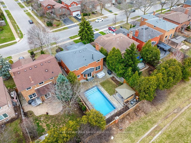 1531 Stoneybrook Trail