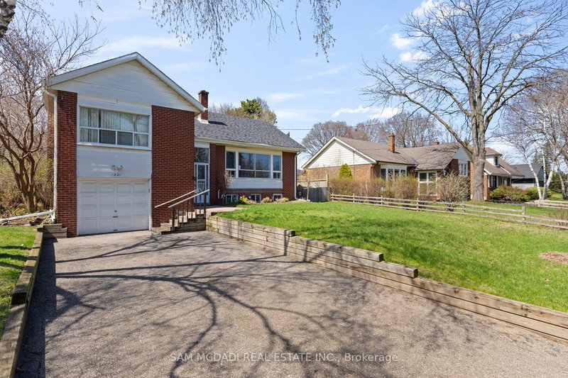 1821 Christopher Rd, Mississauga, L5J 2K7 | Image 2