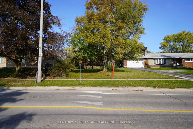 157 Churchill Road S