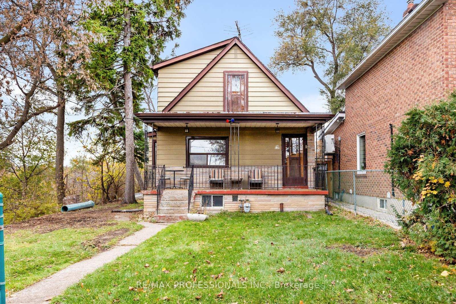 Property at 16 Cliff