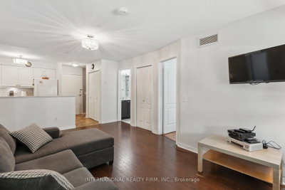 6 Dayspring Brampton,ON L6P 2Z6 — Photo 12