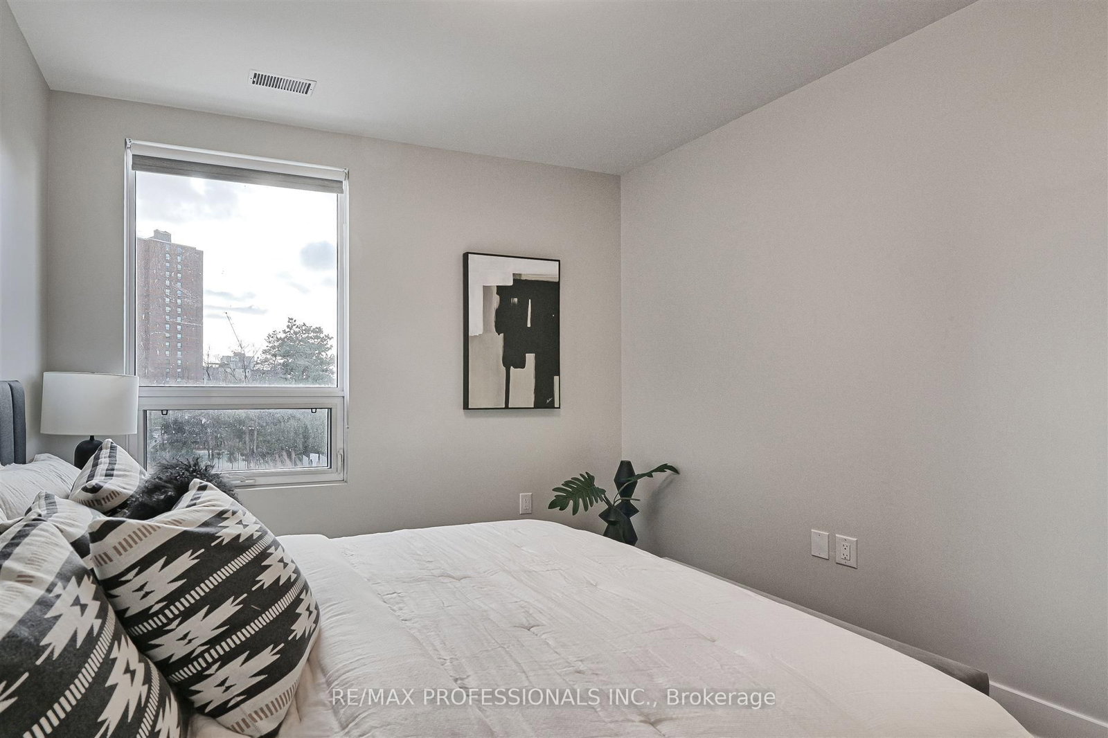 62 Dixfield Drive, Unit 114 - Photo 12