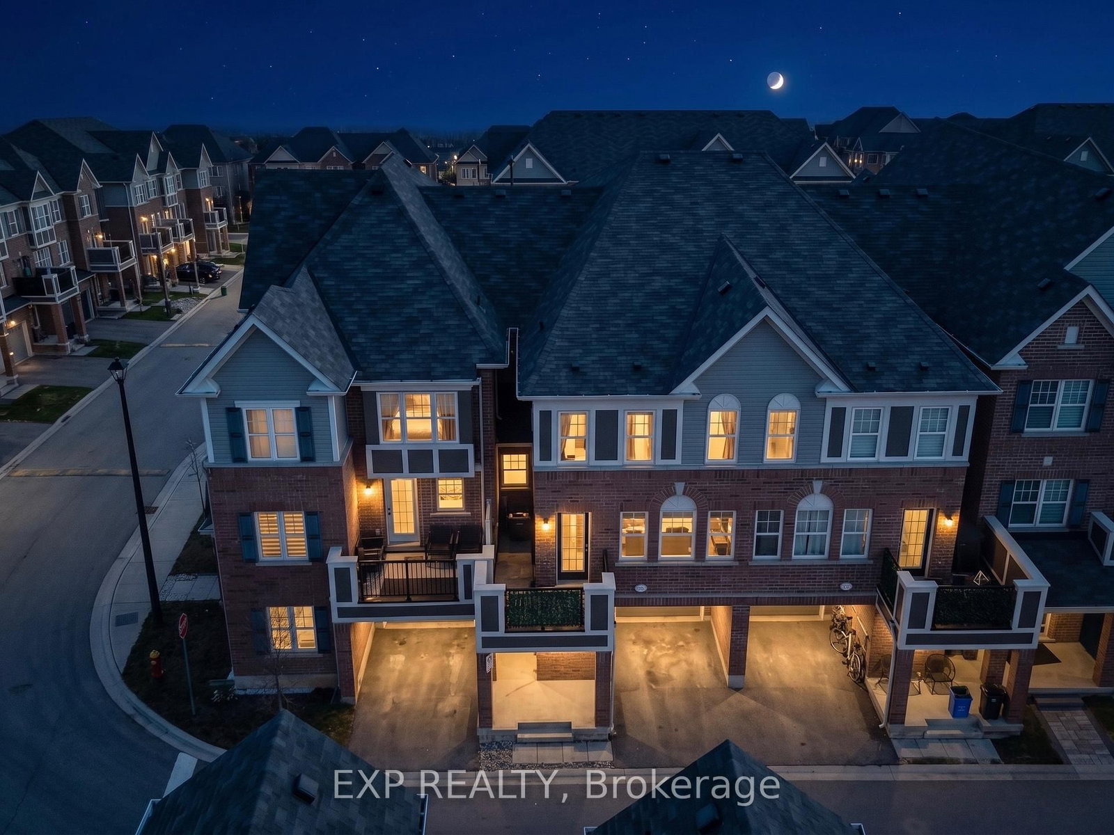 Townhouse for sale at 84-1000 Asleton Boulevard, Milton, Ontario, L9T 9L2 - Willmott - MLS: W13022290