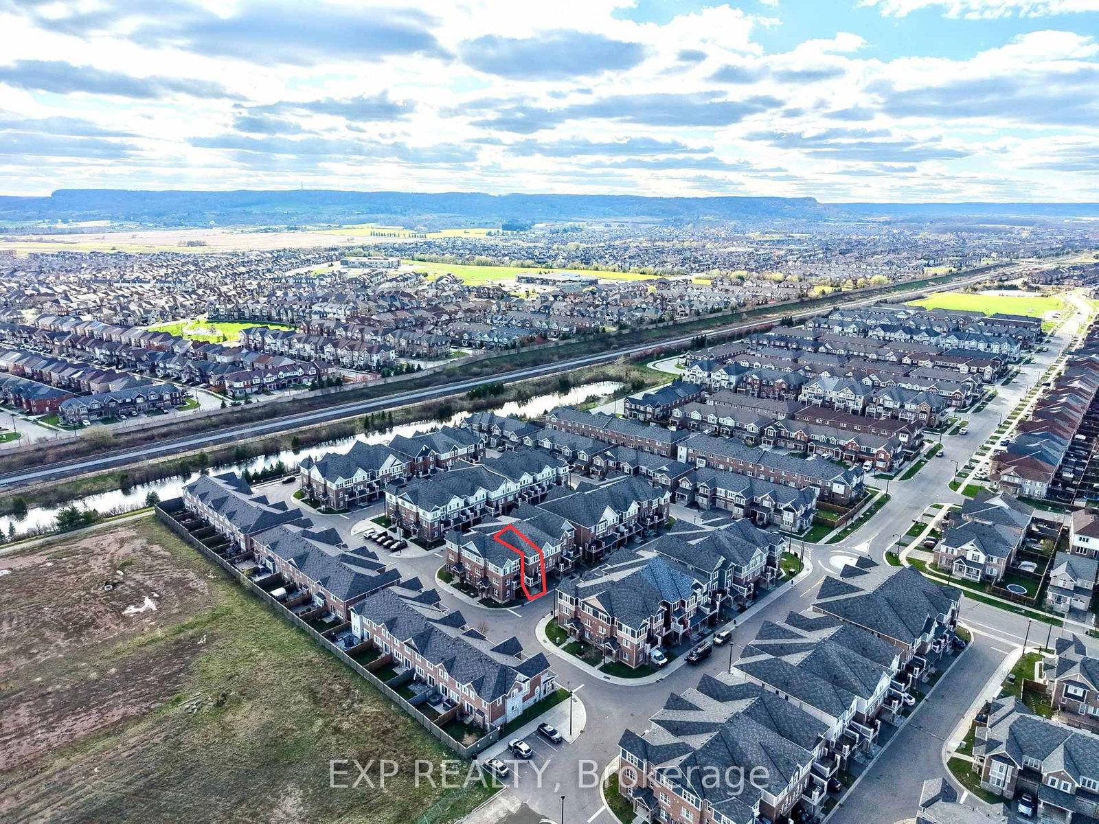 Townhouse for sale at 84-1000 Asleton Boulevard, Milton, Ontario, L9T 9L2 - Willmott - MLS: W13022290