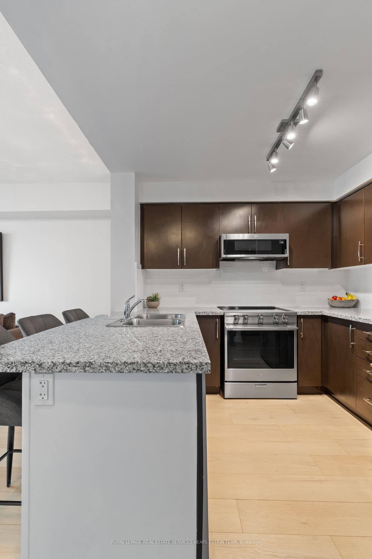 3 Michael Power Place, Unit 606 - Photo 5