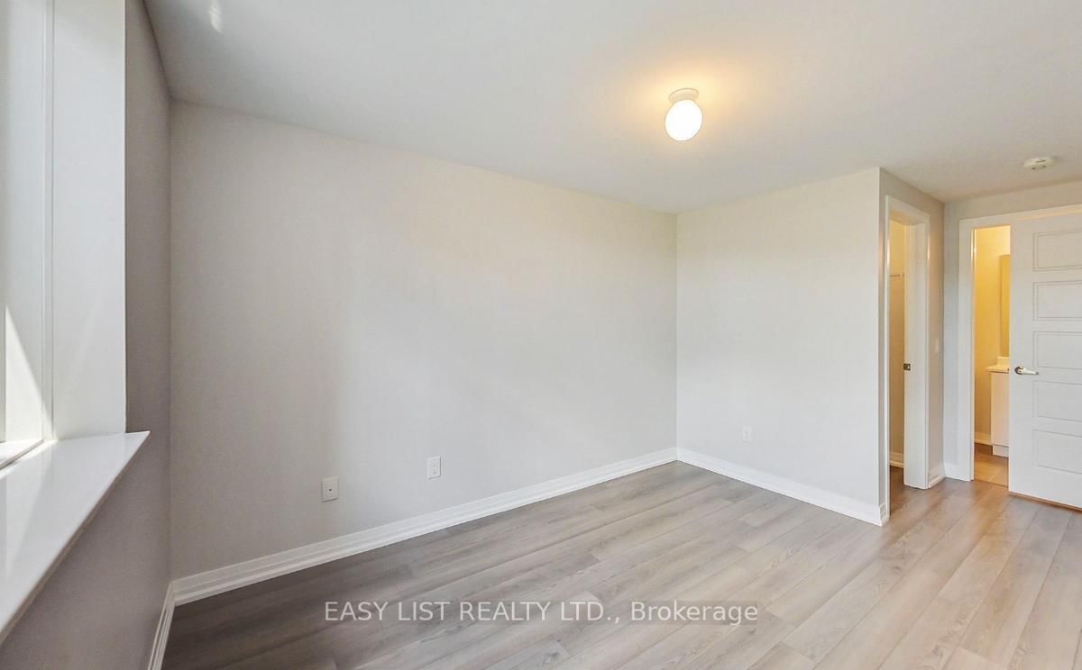 1210 Milton Street E, Unit 102 - Photo 9