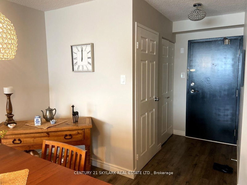706 - 8 Lisa St, Brampton, L6Y 3V1 | Image 2