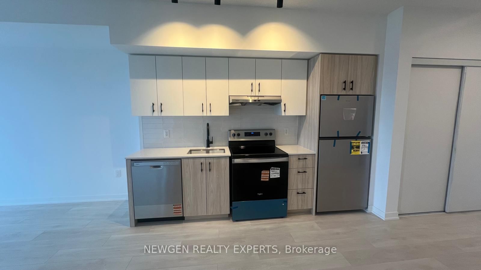 4878 Powers Common, Unit C606 - Photo 4